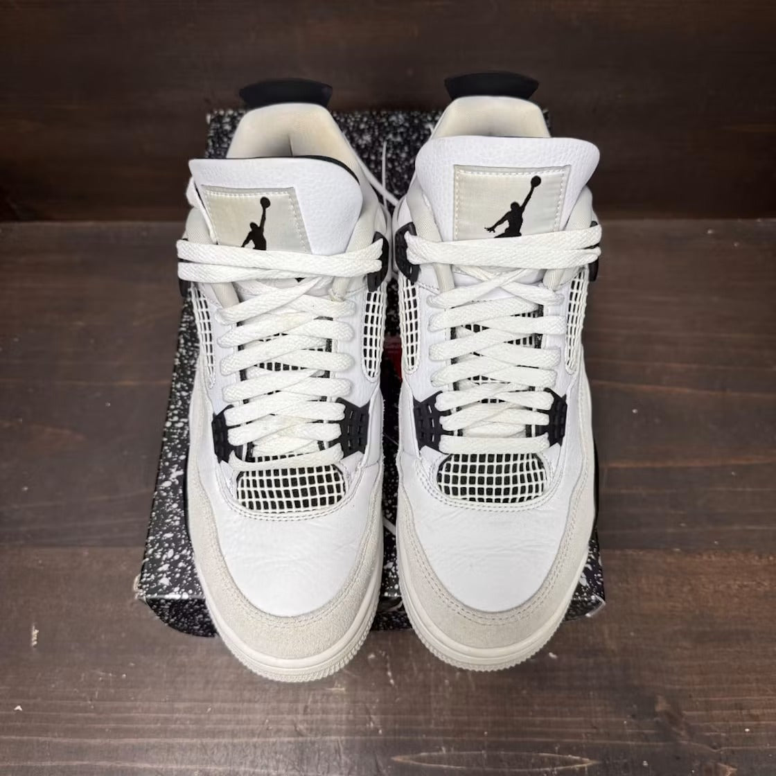 Used - Air Jordan 4 Retro Military Black - US M 7.5 - detail 1