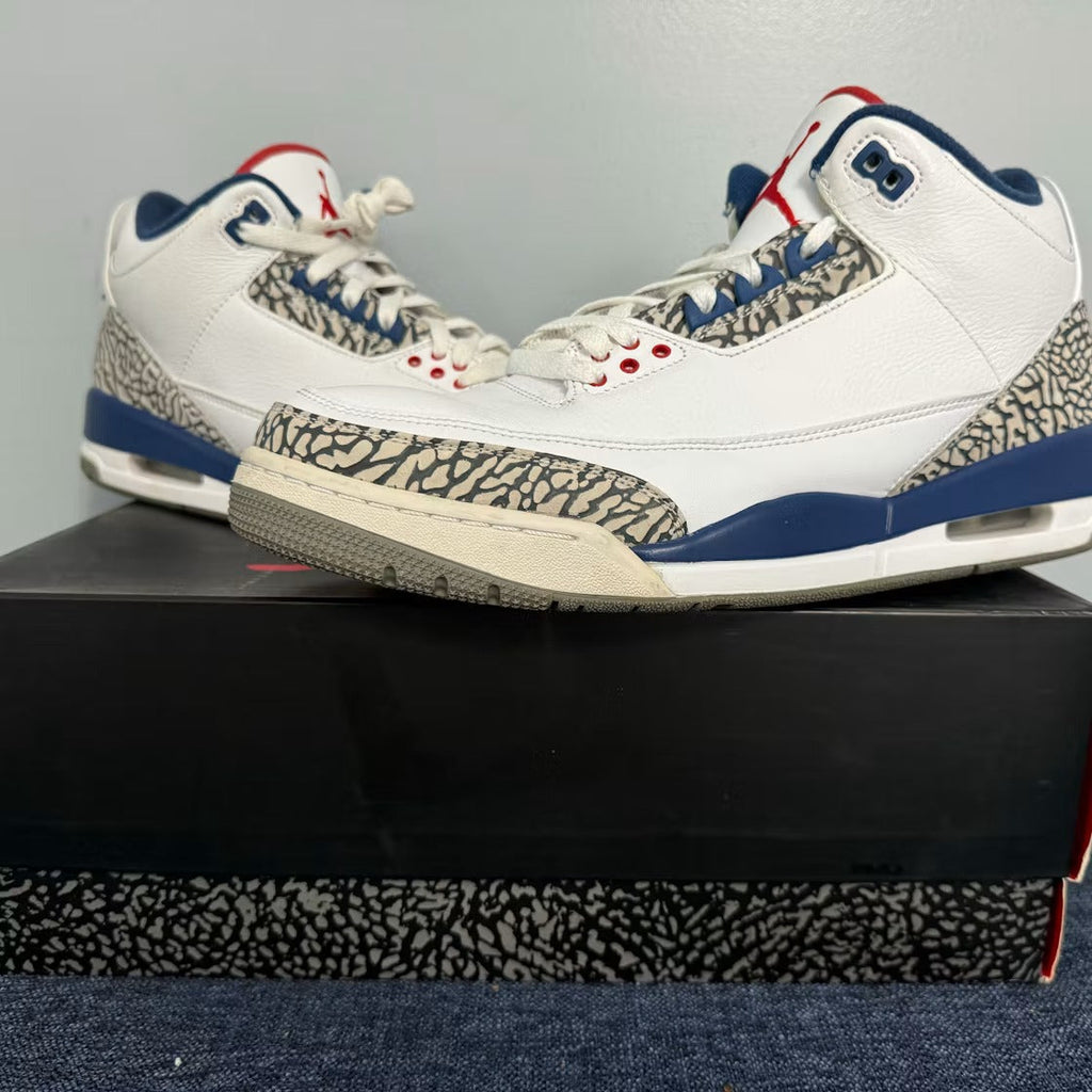 Used - Air Jordan 3 Retro True Blue (2016) - US M 11.5 - detail 1