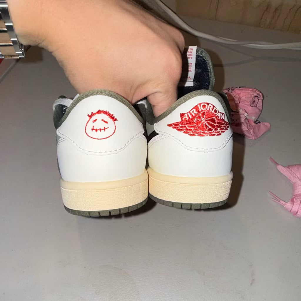 Air Jordan 1 Retro Low OG SP Travis Scott Medium Olive (PS) - US 3Y - New - Other - detail 2