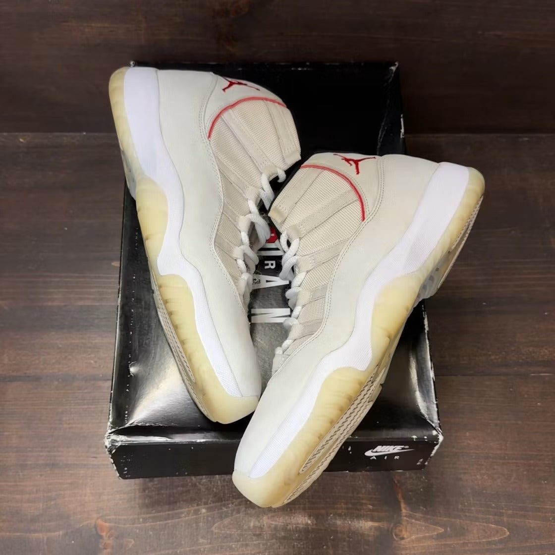 Used - Air Jordan 11 Retro Platinum Tint - US M 11 - detail 1