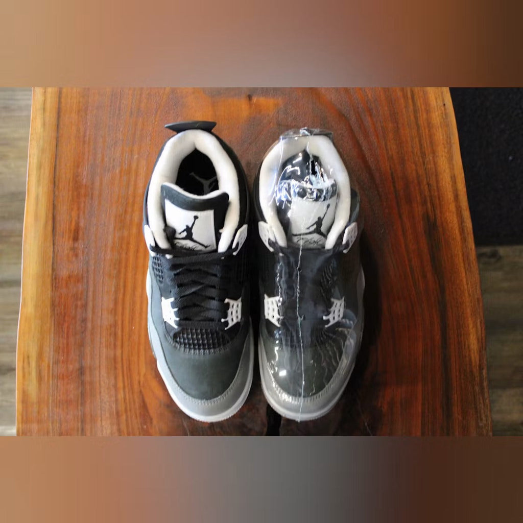 Used - Air Jordan 4 Retro Fear (2024) - US M 8.5 - detail 4