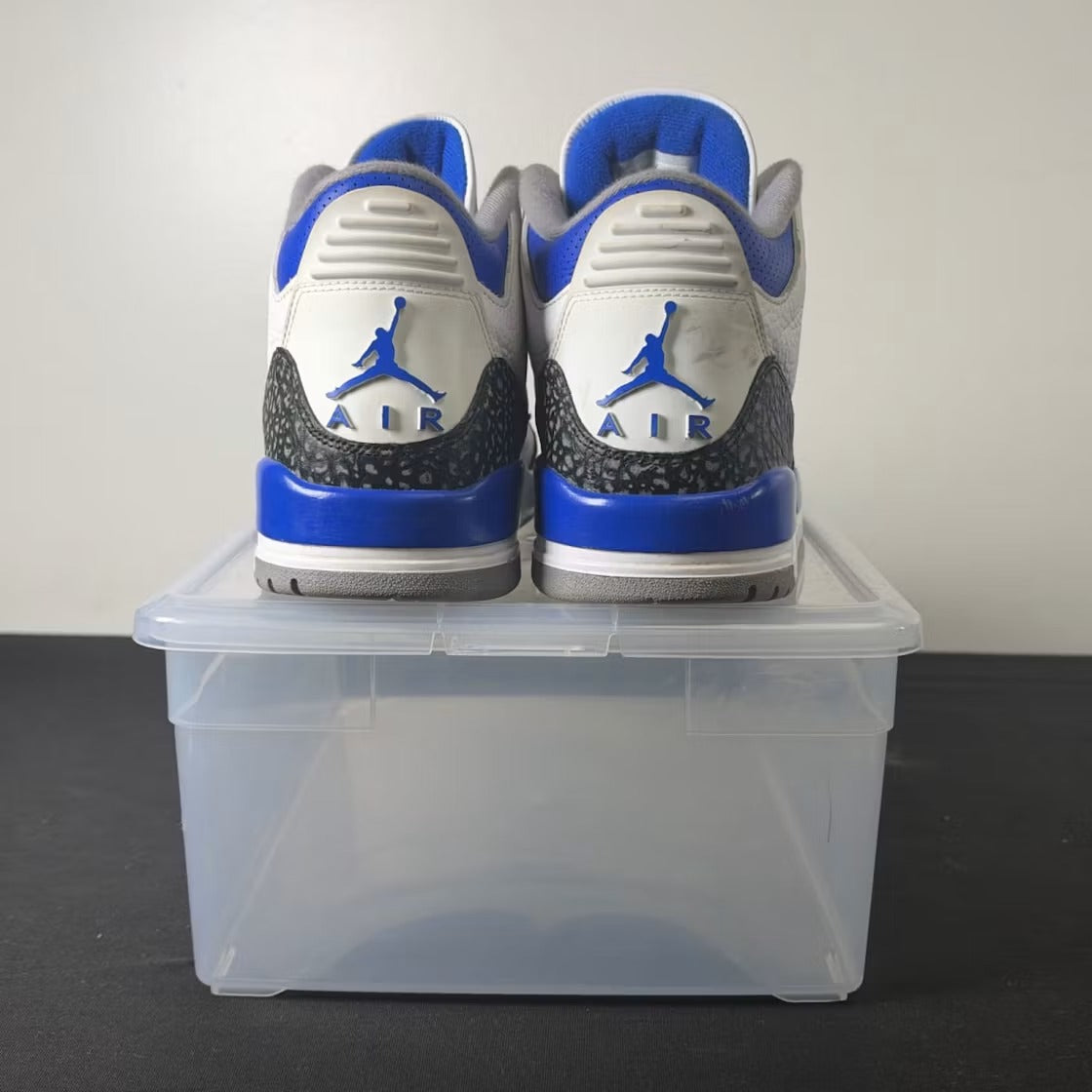 Used - Air Jordan 3 Retro Racer Blue - US M 11 - detail 4