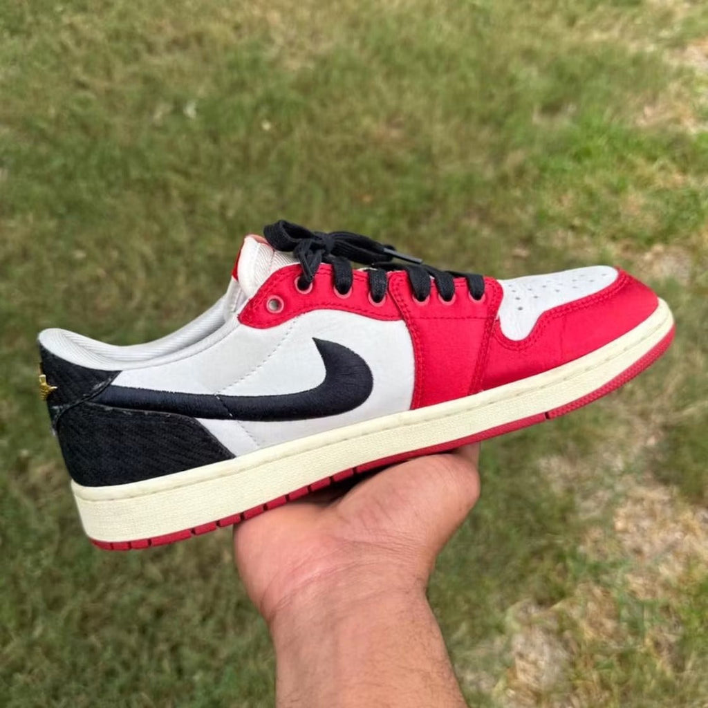 Used - Air Jordan 1 Retro Low OG Trophy Room Rookie Card Away - US M 10 - detail 4