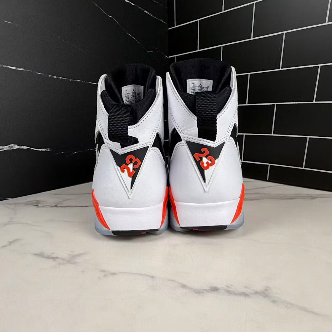 Used - Air Jordan 7 Retro White Infrared - US M 12 - detail 2