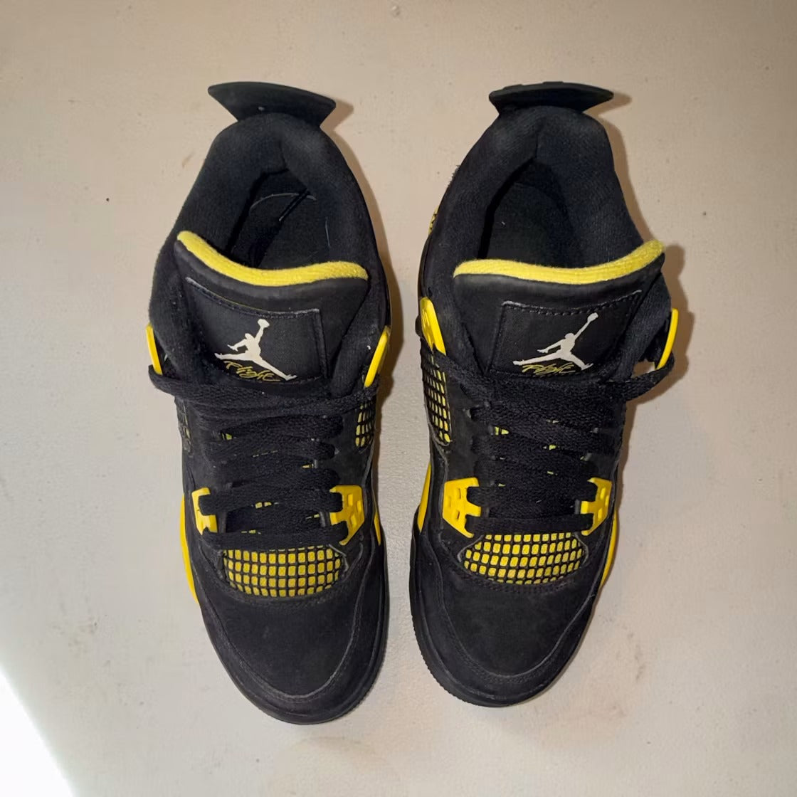 Used - Air Jordan 4 Retro Thunder (2023) (GS) - US 5Y - detail 1