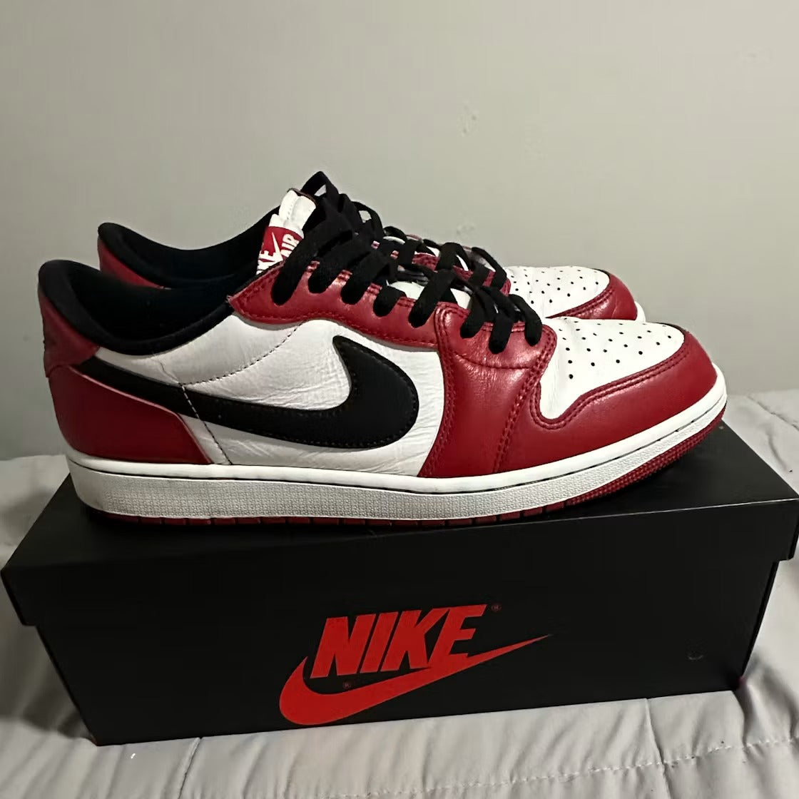 Used - Air Jordan 1 Retro Low OG Chicago (2025) - US M 13 - detail 4