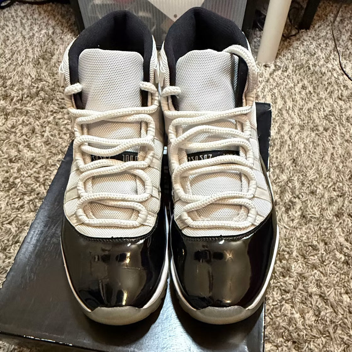 Used - Air Jordan 11 Retro Concord (2018) - US M 9.5 - detail 2