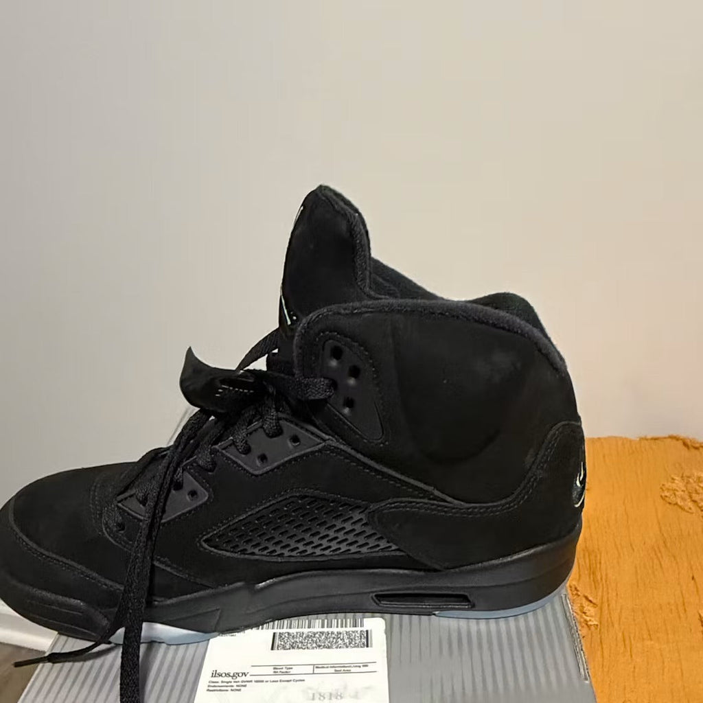 Used - Air Jordan 5 Retro Halloween - US M 10 - detail 4
