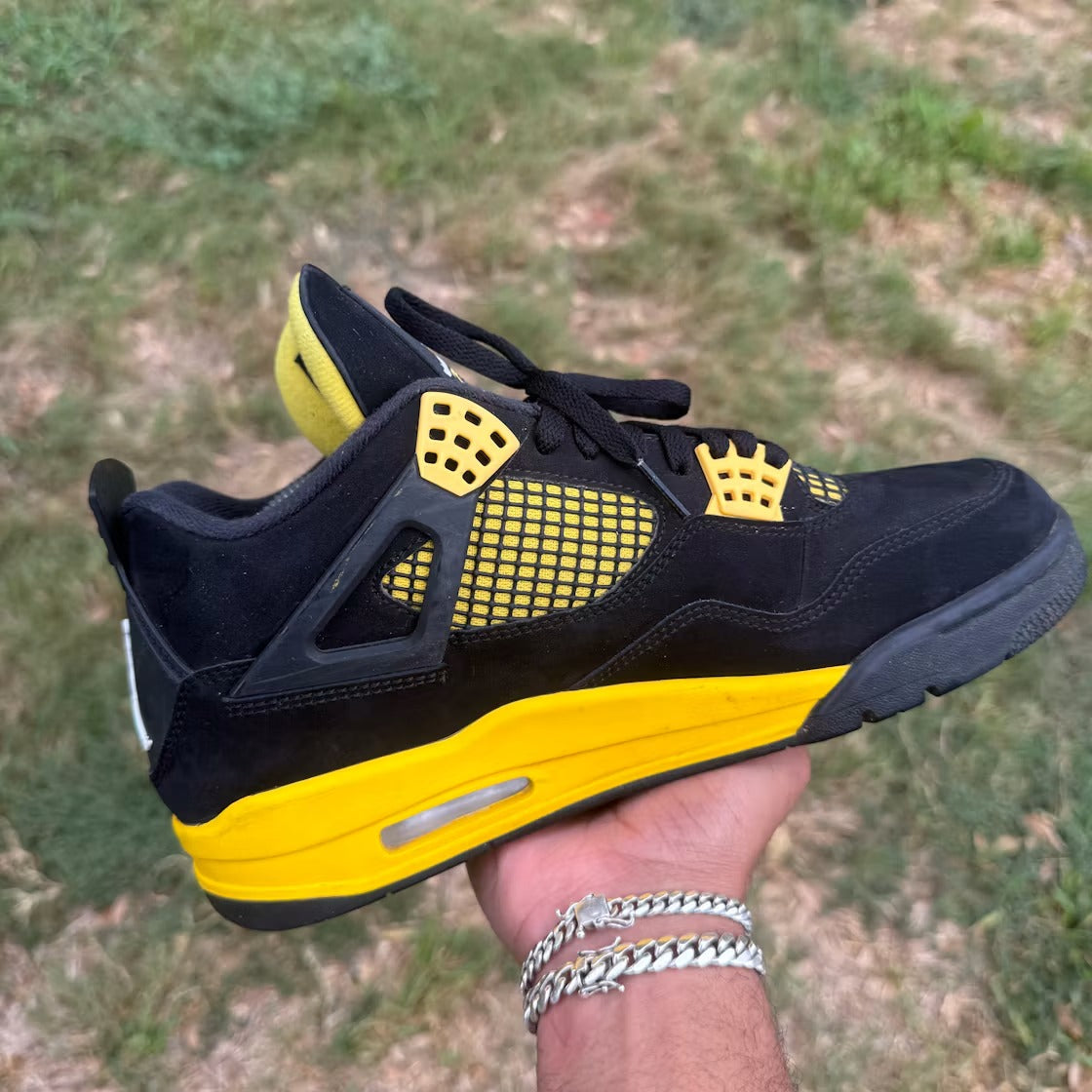 Used - Air Jordan 4 Retro Thunder (2023) - US M 9.5 - detail 1