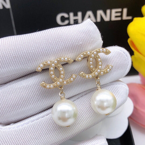 18K  Chanel Pearl Drop Earrings