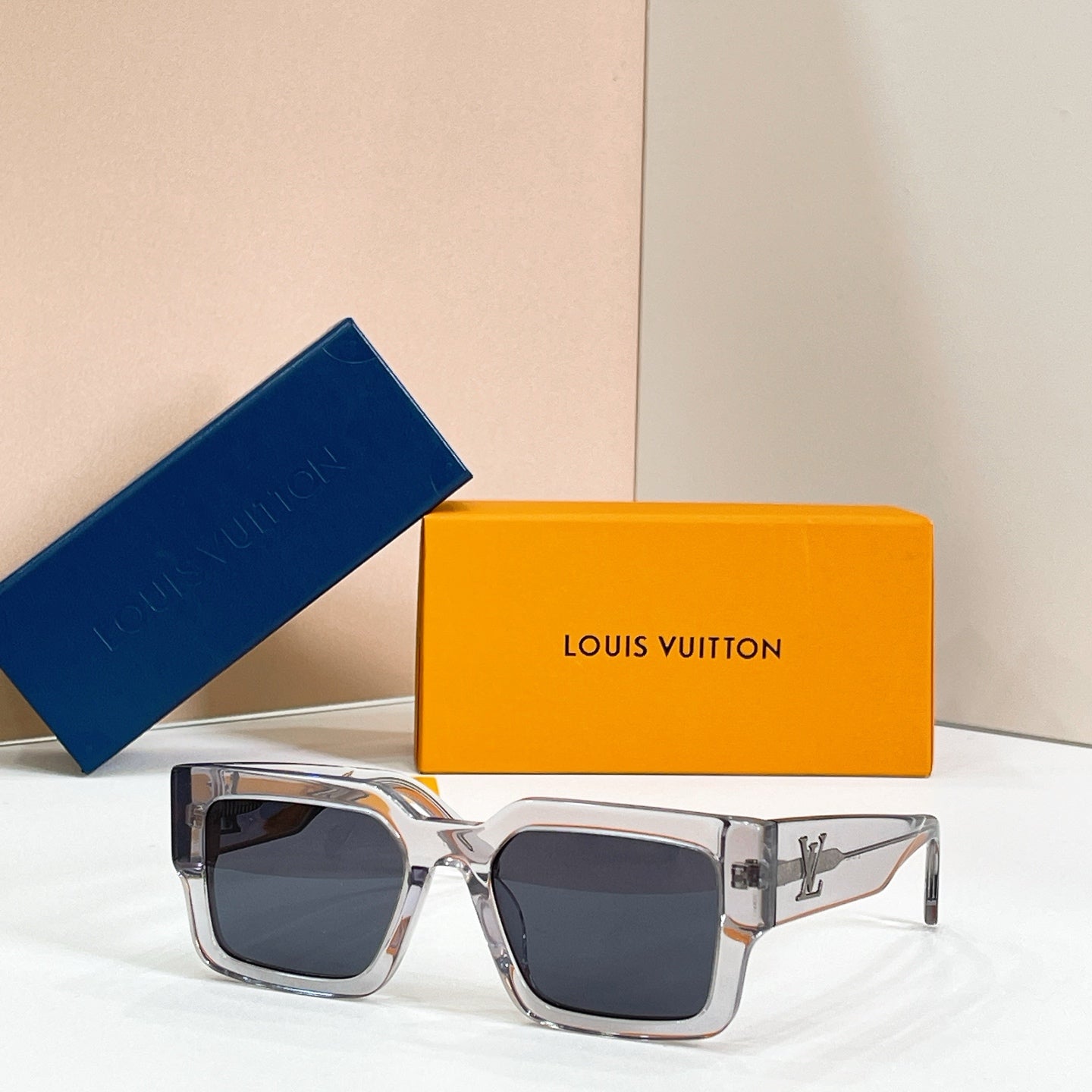 Louis Vuitton Z1579E Sunglasses