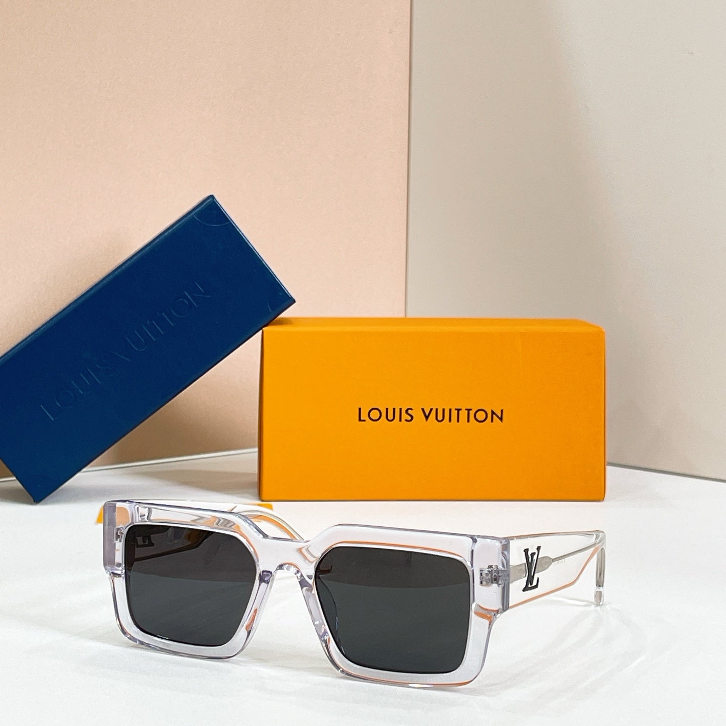 Louis Vuitton Z1579E Sunglasses