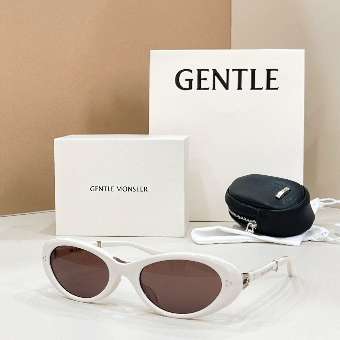 Gentle Monster Lolang Foldable Sunglasses