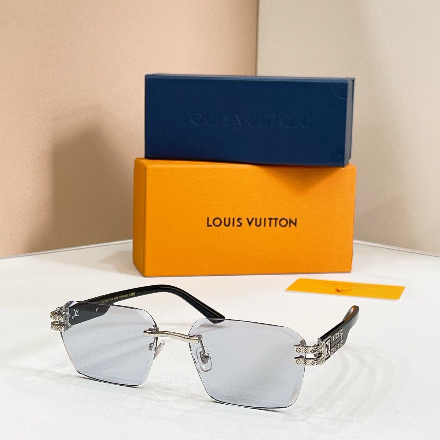 Louis Vuitton Z21943E Sunglasses