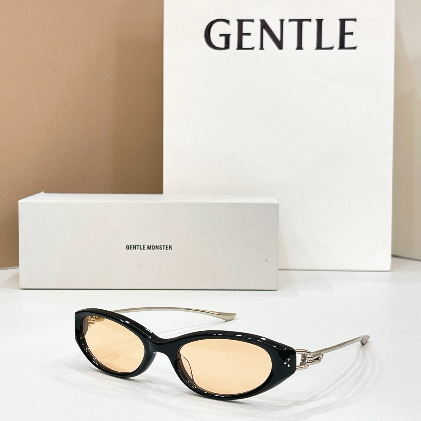 Gentle Monster Crepe Sunglasses