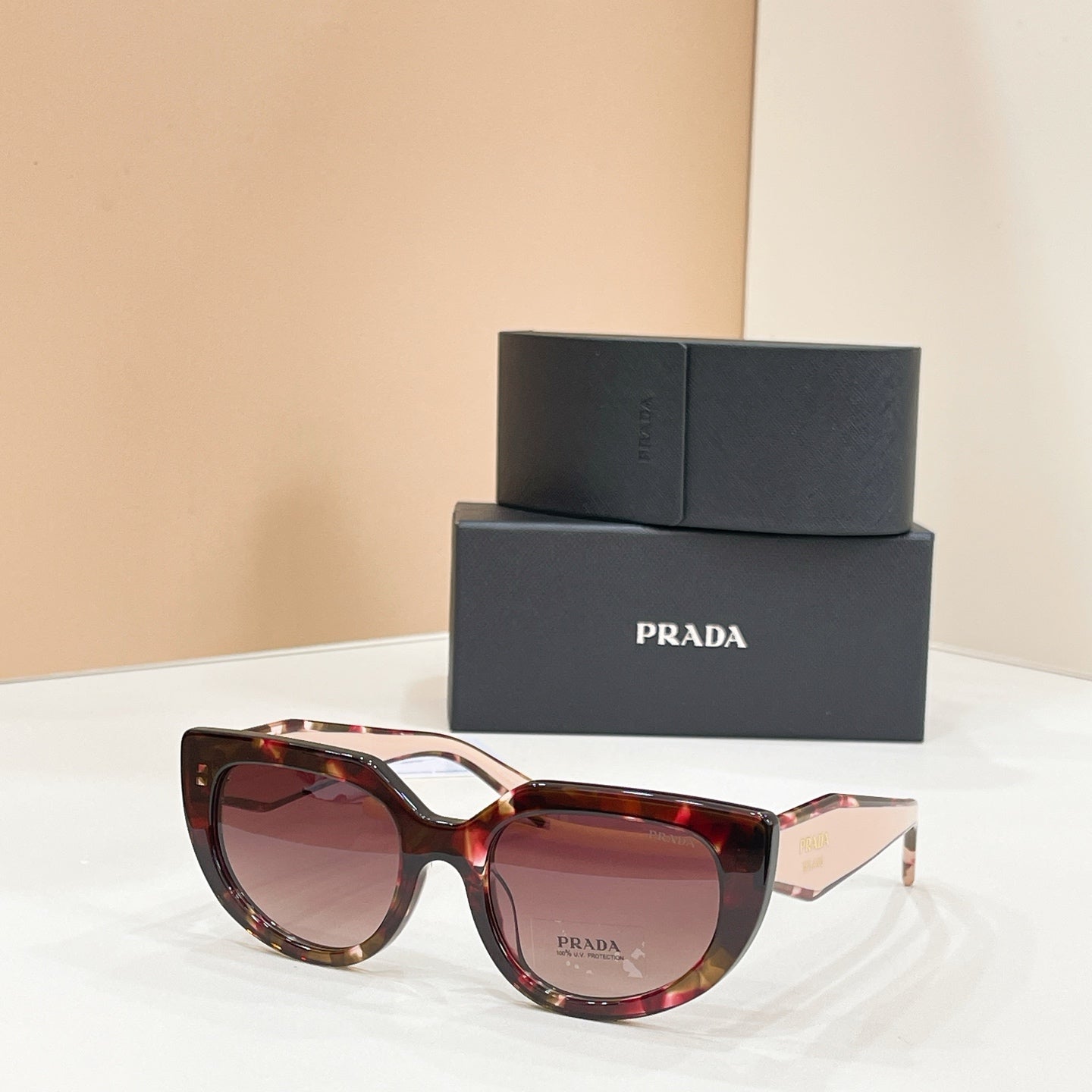 Prada PR D02SF Sunglasses
