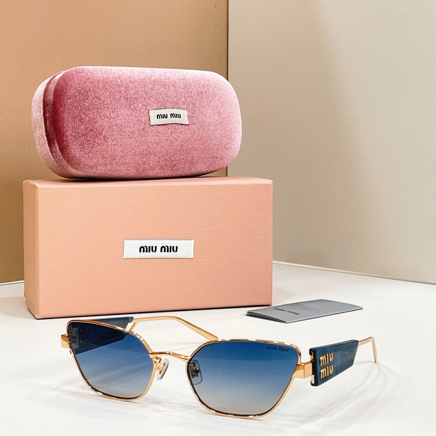 Miu Miu SMU 65WS Sunglasses