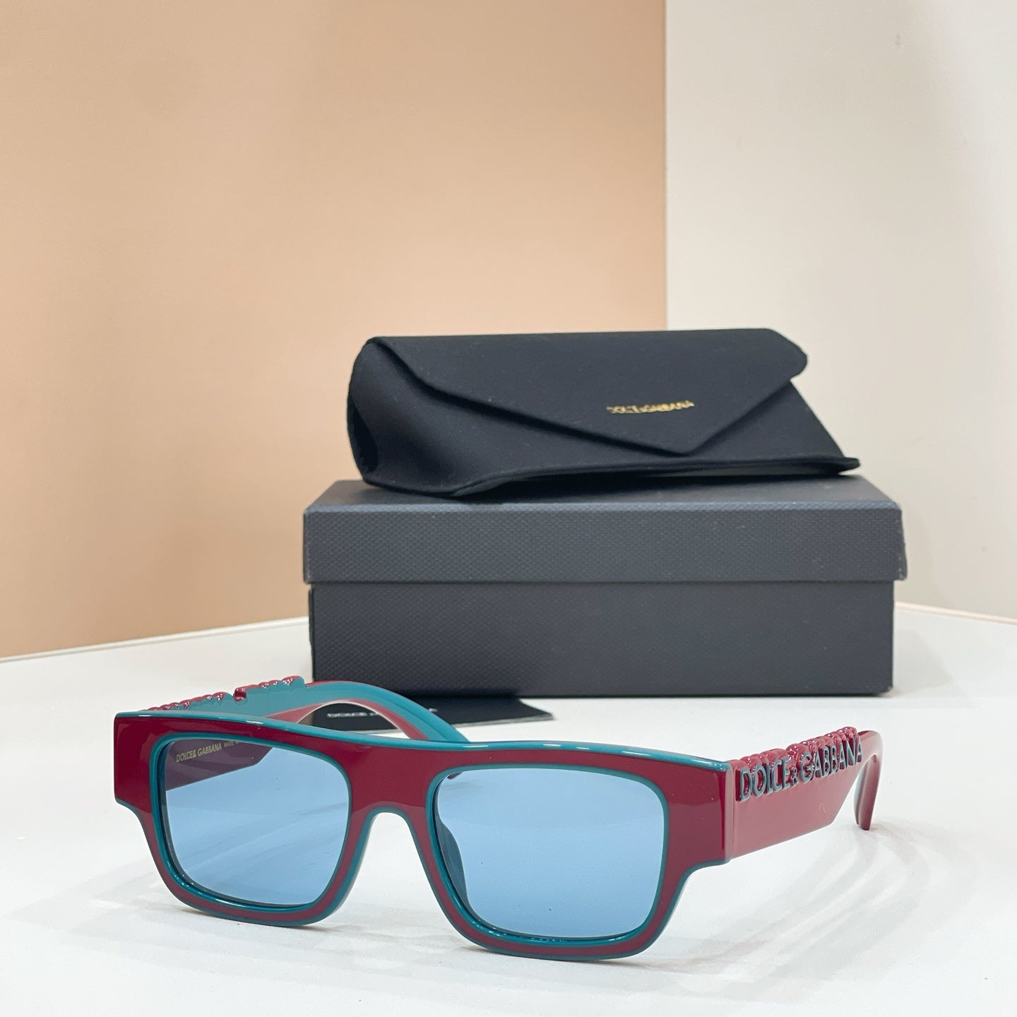 Gentle Monster DX 6011 Sunglasses