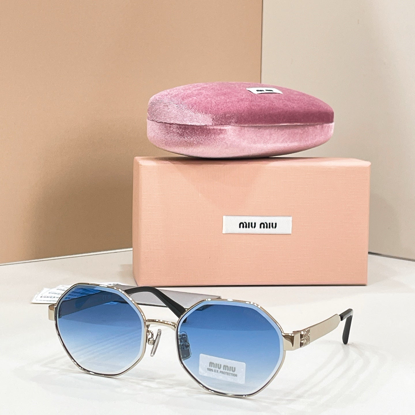 Miu Miu SMUB57S Sunglasses