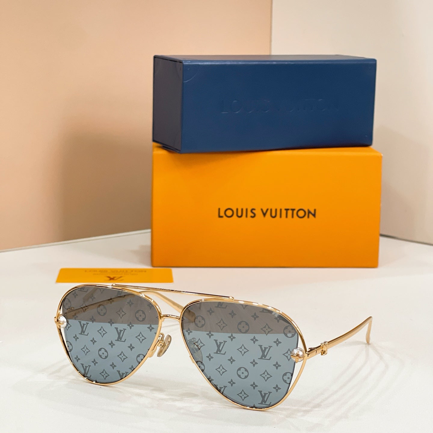 Louis Vuitton Z2995U Sunglasses