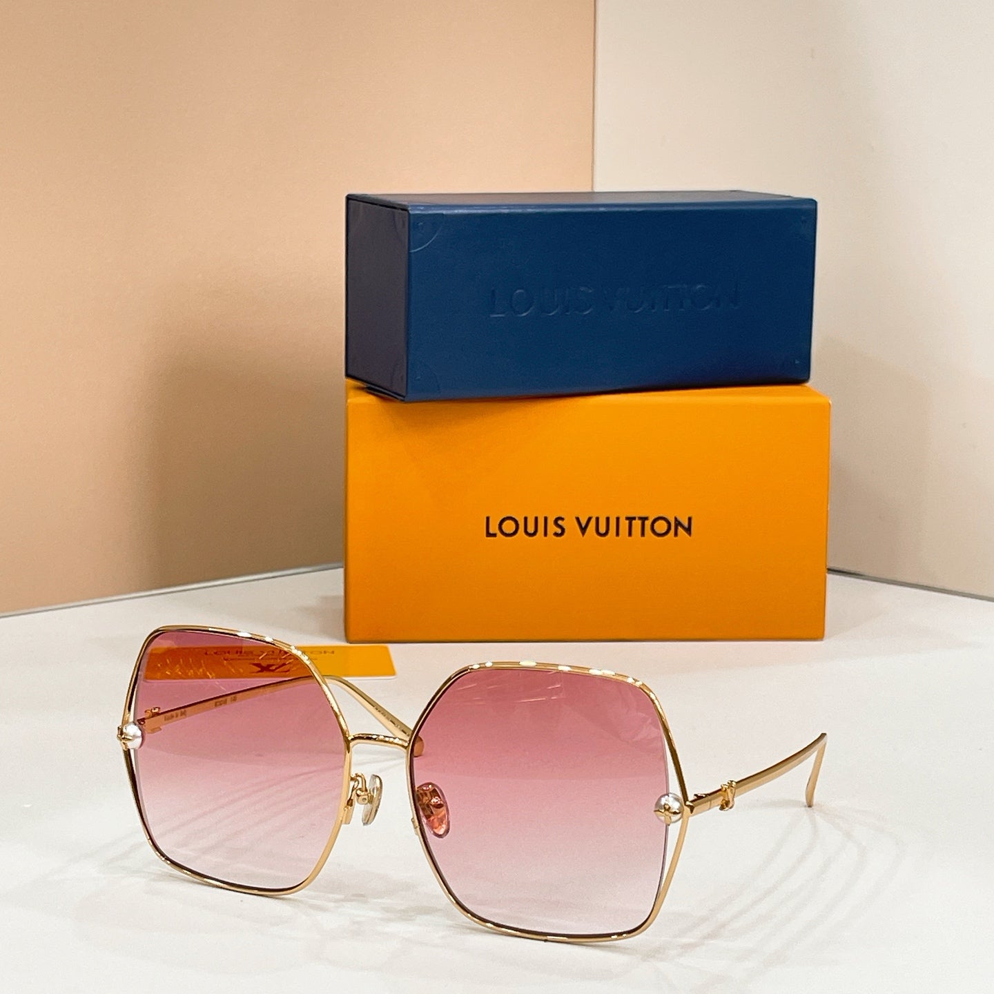 Louis Vuitton Z2994U Sunglasses