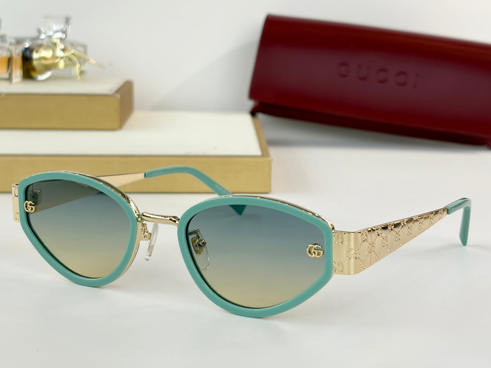 Gucci GG2034SK Sunglasses