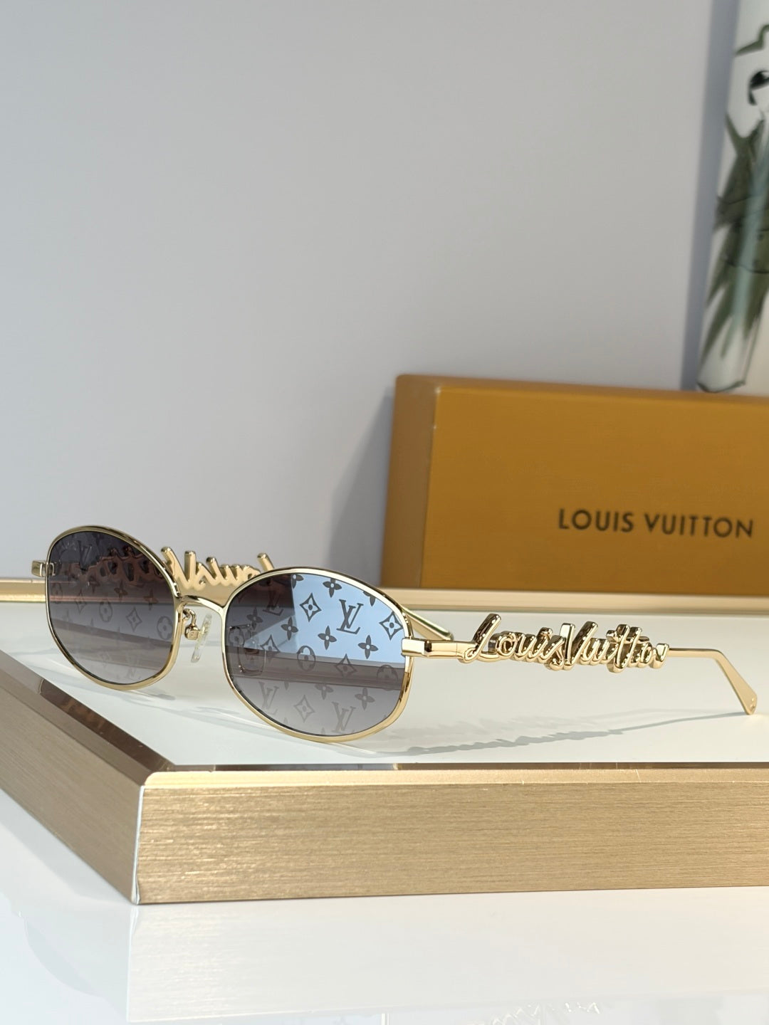 Louis Vuitton Z3193U Sunglasses