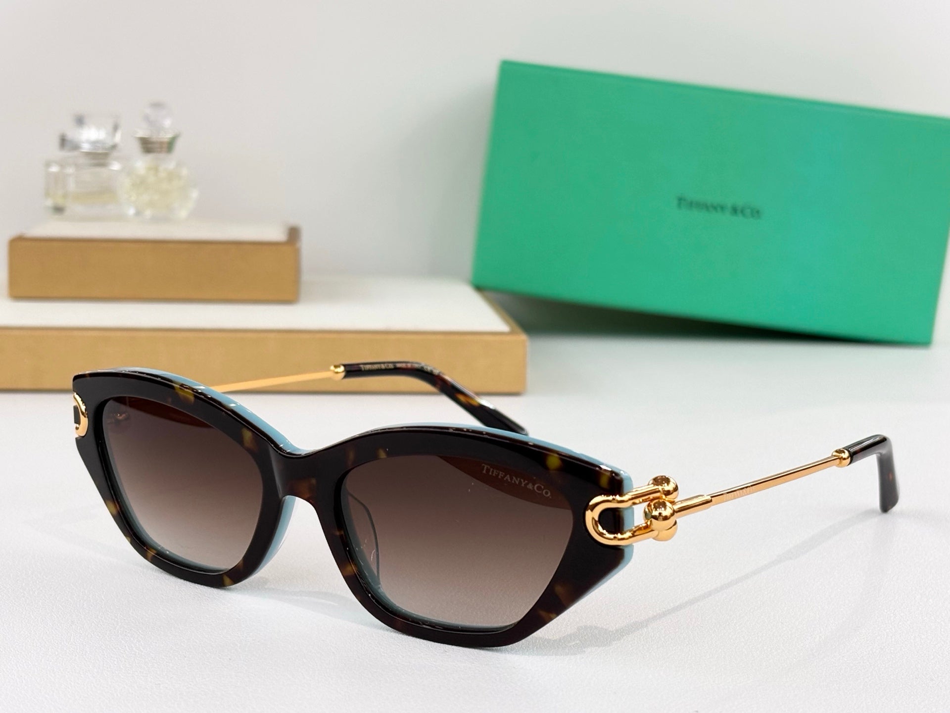Tiffany & Co. OTF4231 Sunglasses