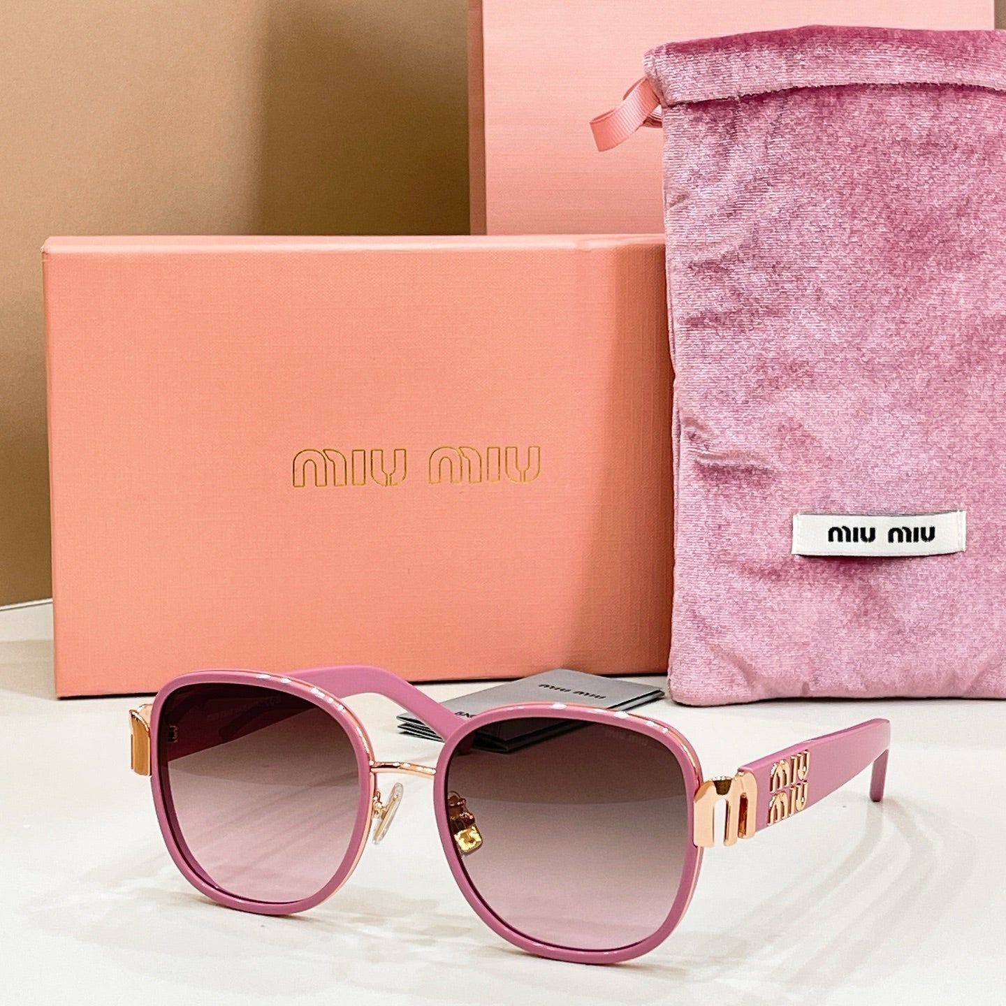 Miu Miu SMU 56WS Sunglasses