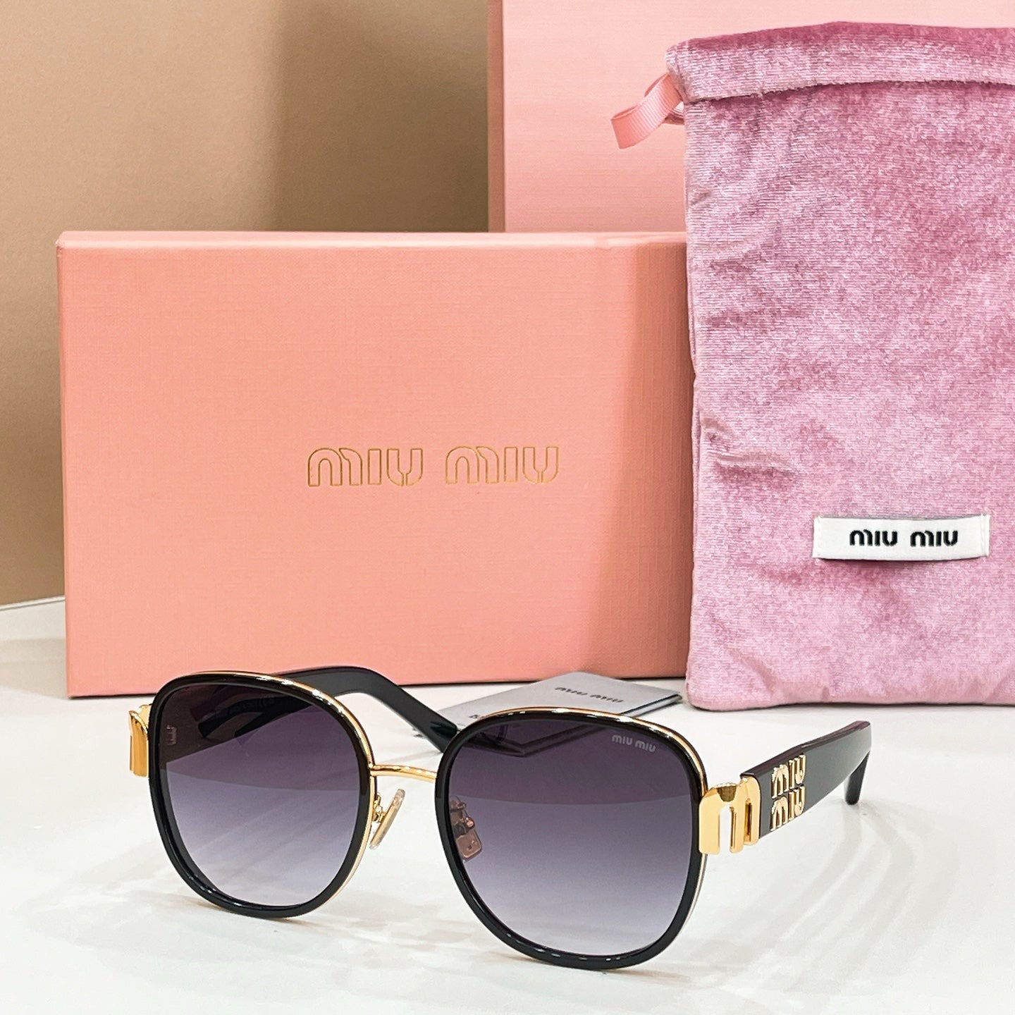 Miu Miu SMU 56WS Sunglasses