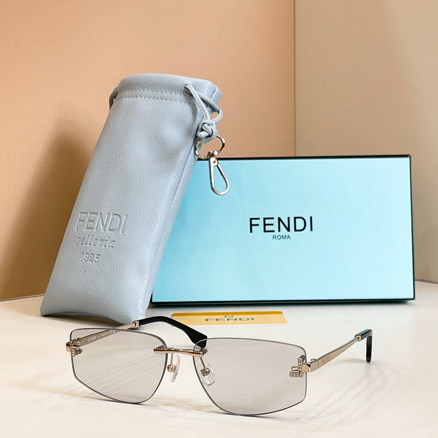 Fendi FE5116US Sunglasses