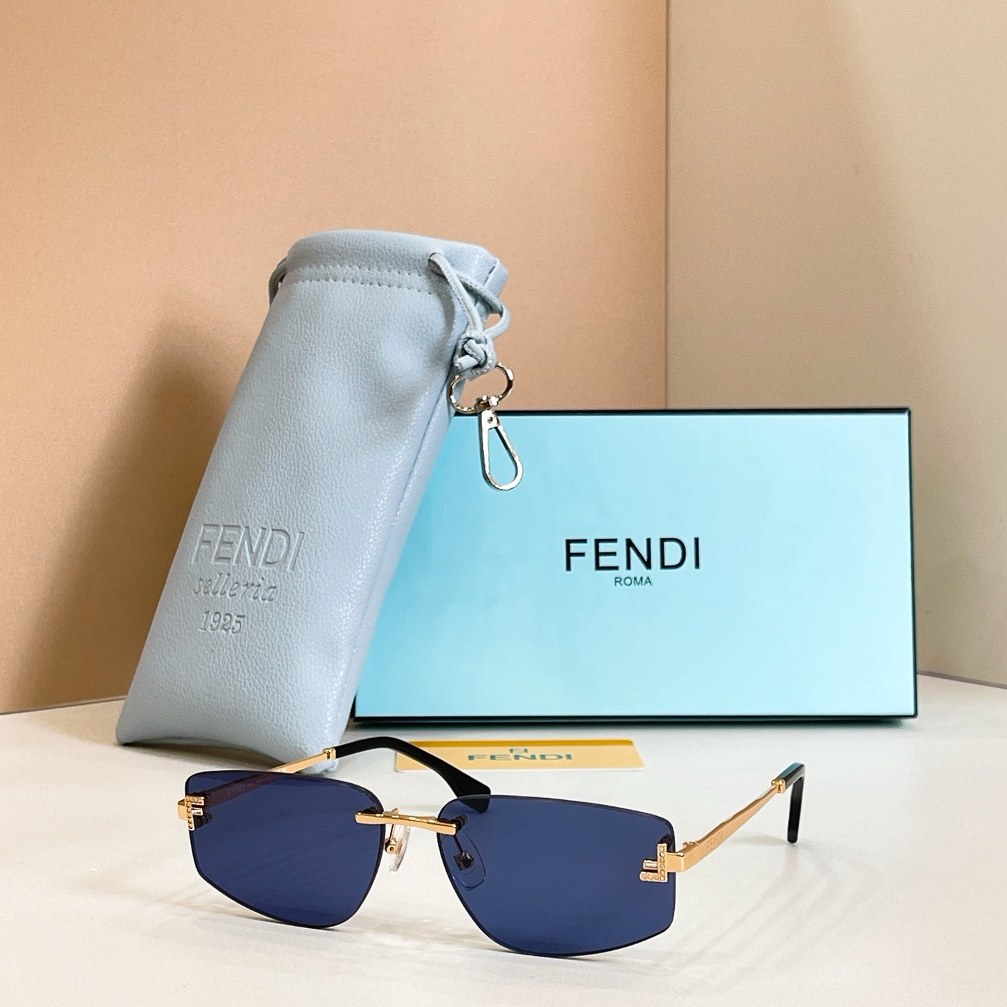 Fendi FE5116US Sunglasses