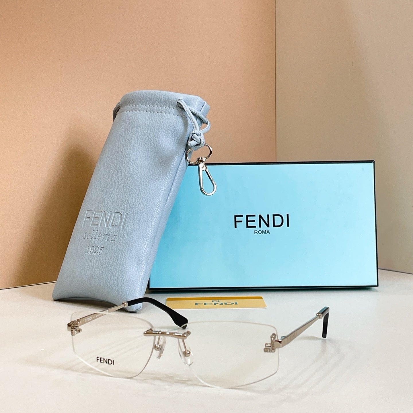 Fendi FE5116US Sunglasses