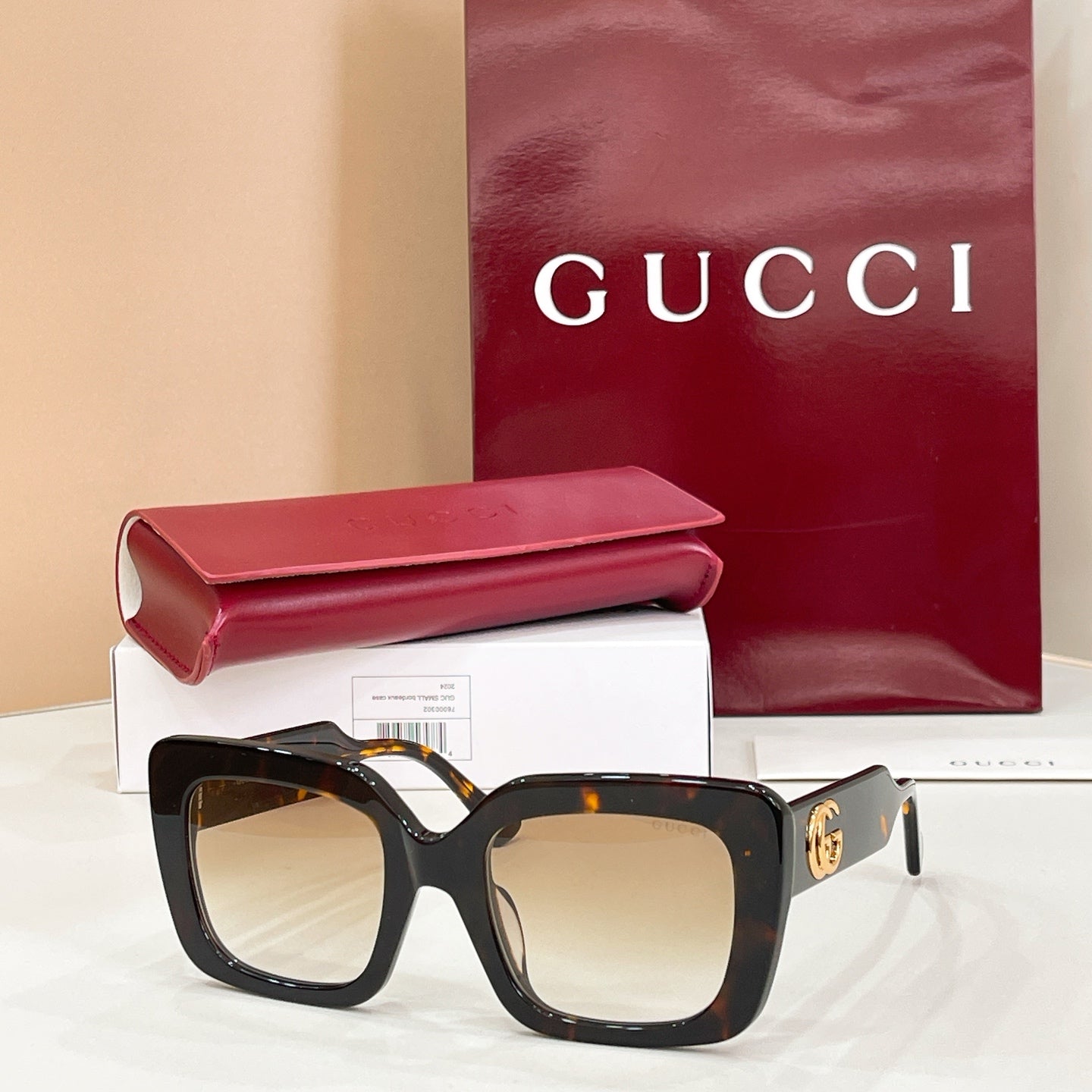 Gucci GG1560S Sunglasses
