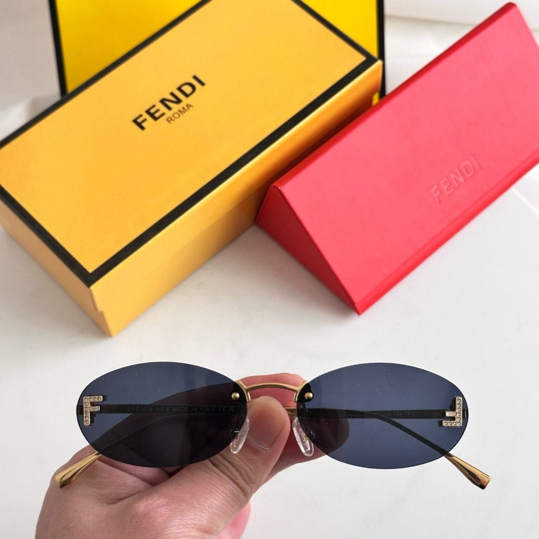 Fendi FE4075US Sunglasses