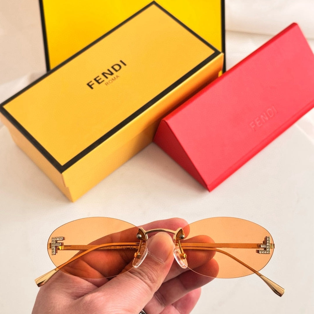 Fendi FE4075US Sunglasses