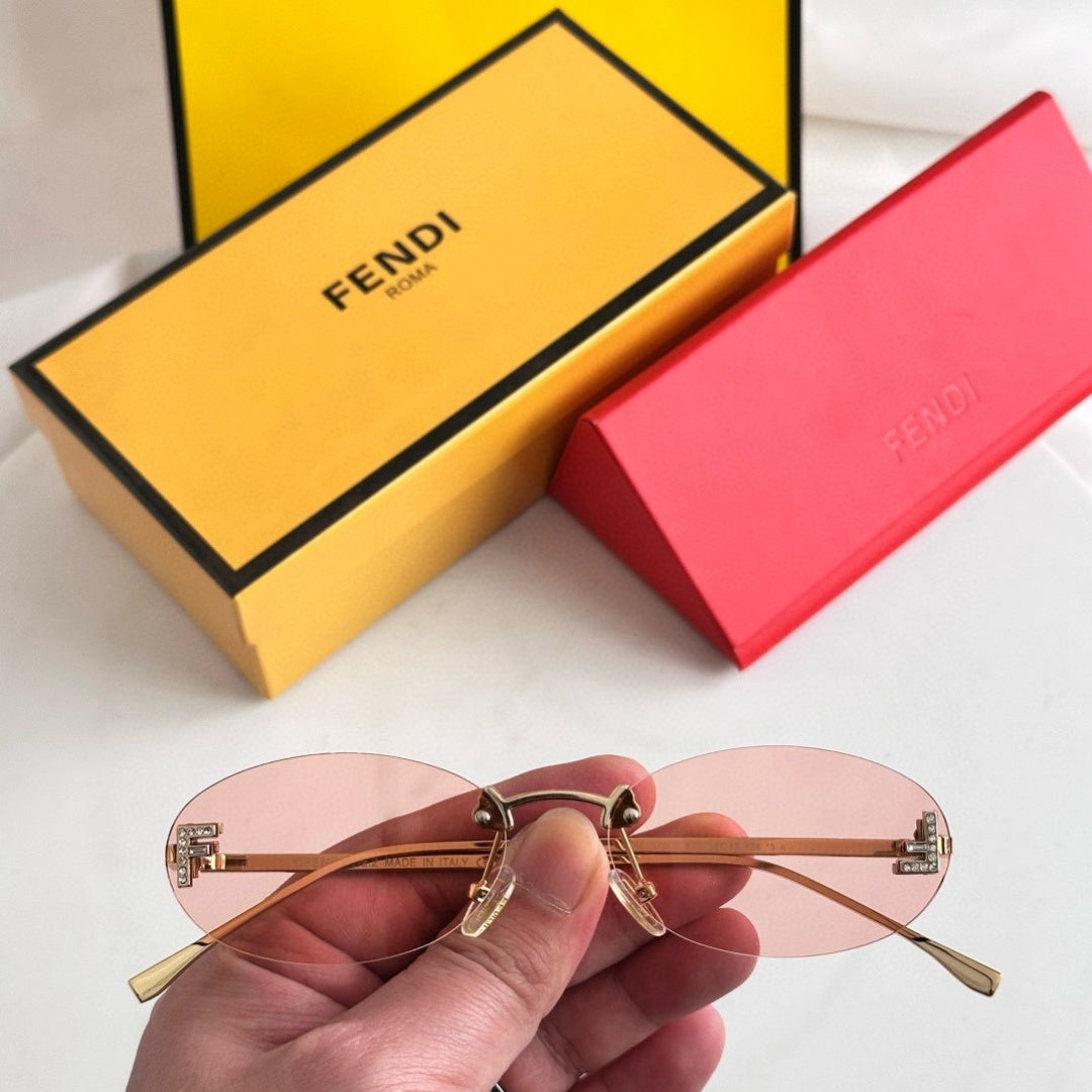 Fendi FE4075US Sunglasses
